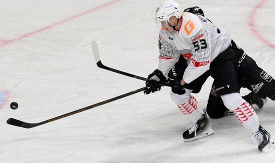 Russia Ice Hockey Kontinental League Traktor - Avangard