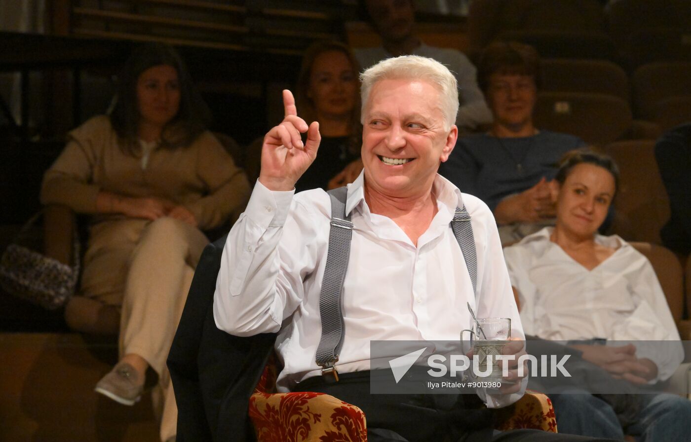 Russia Theatre Woe from Wit