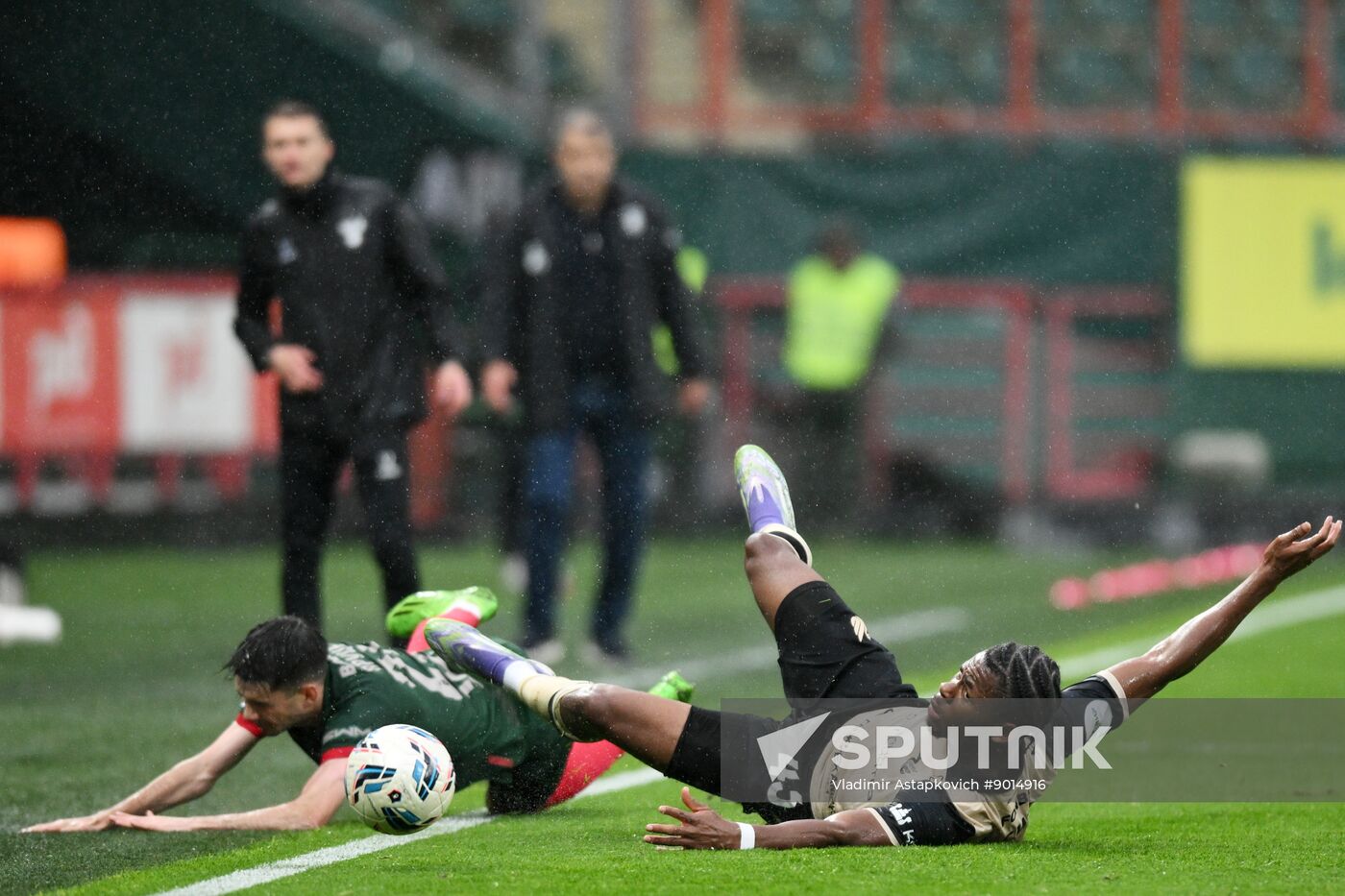 Russia Soccer Premier-League Lokomotiv - Rubin