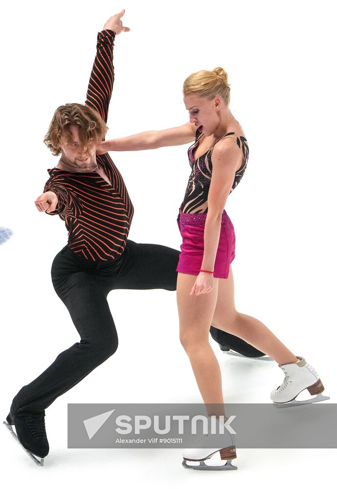 Russia Figure Skating Test Skates Ice Dance