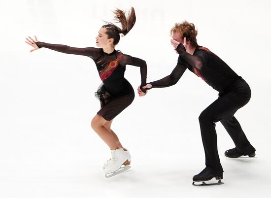 Russia Figure Skating Test Skates Ice Dance