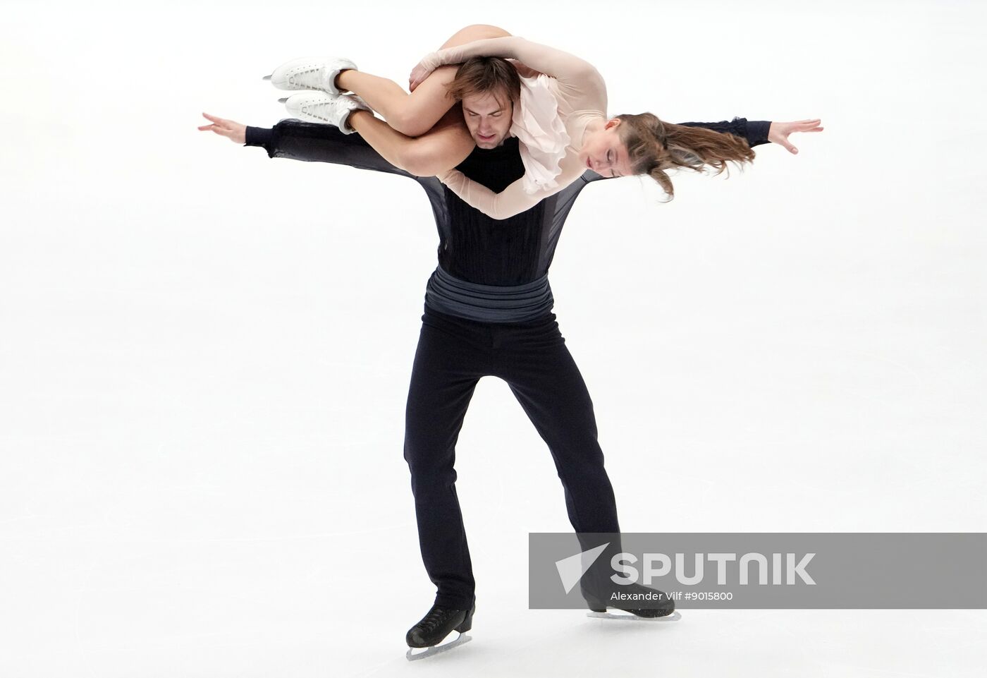 Russia Figure Skating Test Skates Ice Dance