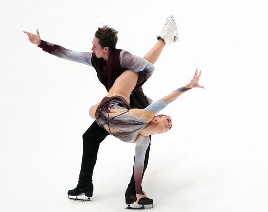 Russia Figure Skating Test Skates Ice Dance
