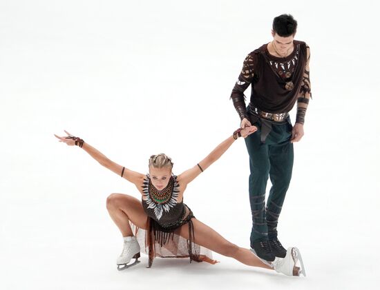 Russia Figure Skating Test Skates Ice Dance