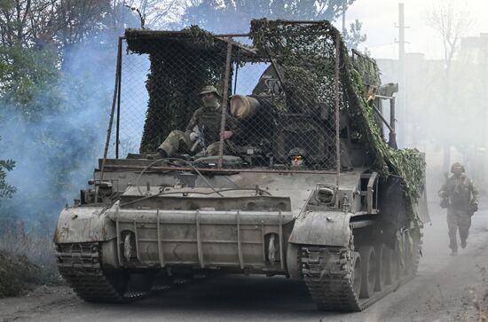 Russia Ukraine Military Operation Artillery Unit