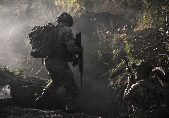 Russia Ukraine Military Operation Assault Units