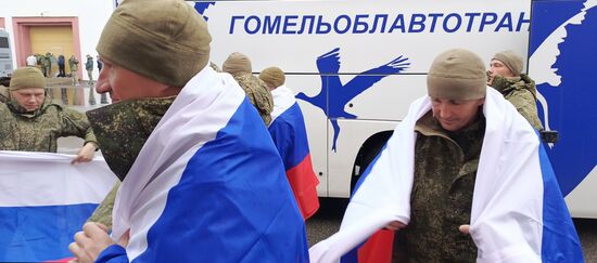 Russia Ukraine Military Operation POWs Exchange