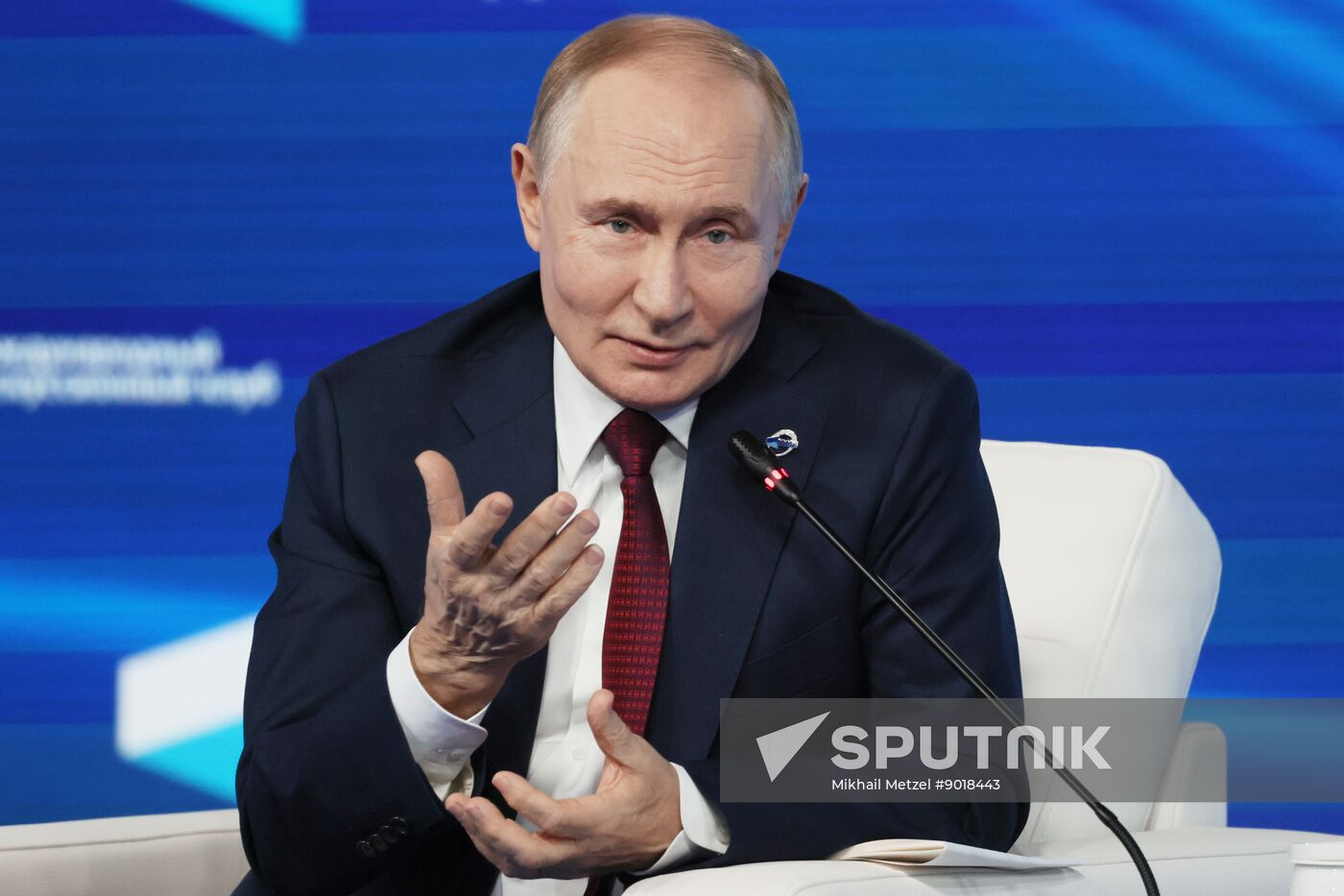 Russia Putin Valdai Discussion Club