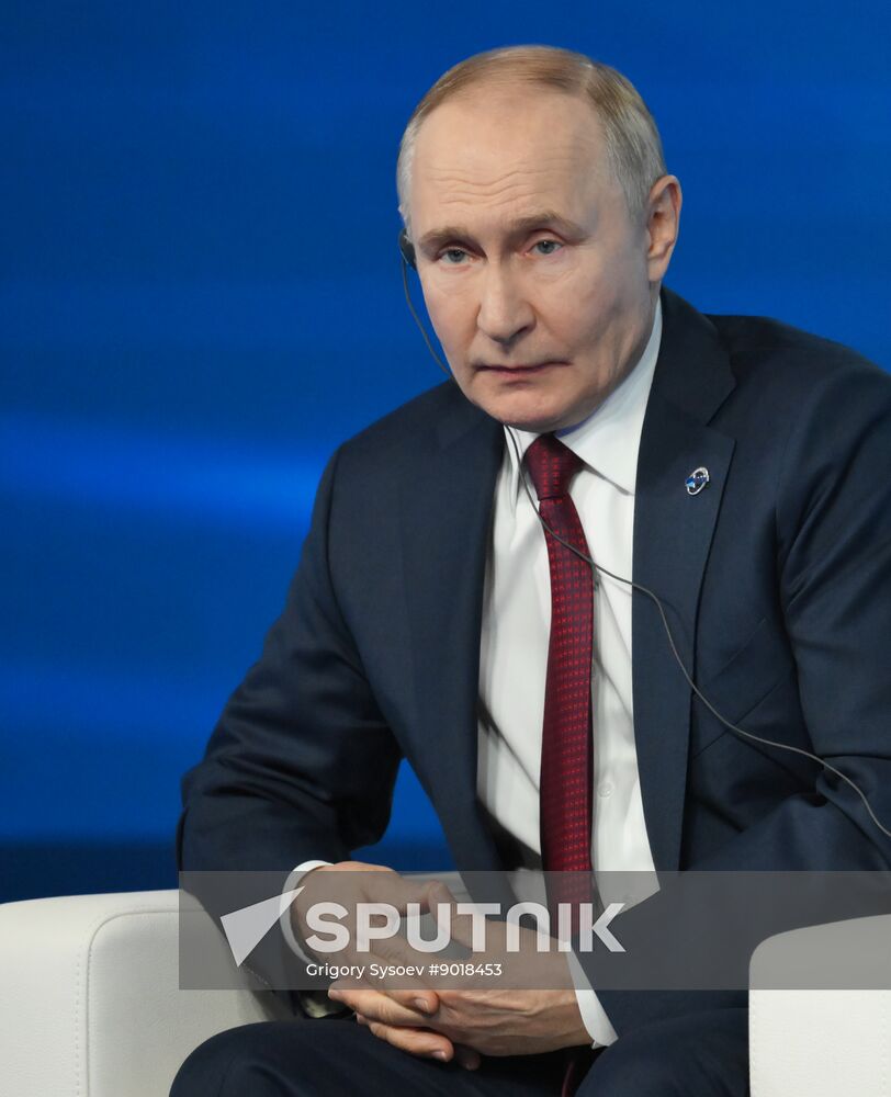 Russia Putin Valdai Discussion Club