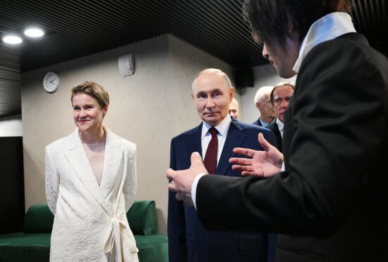 Russia Putin Sirius Concert Centre