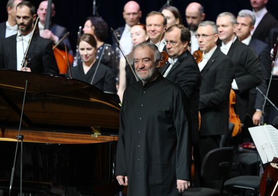 Russia Putin Sirius Concert Centre