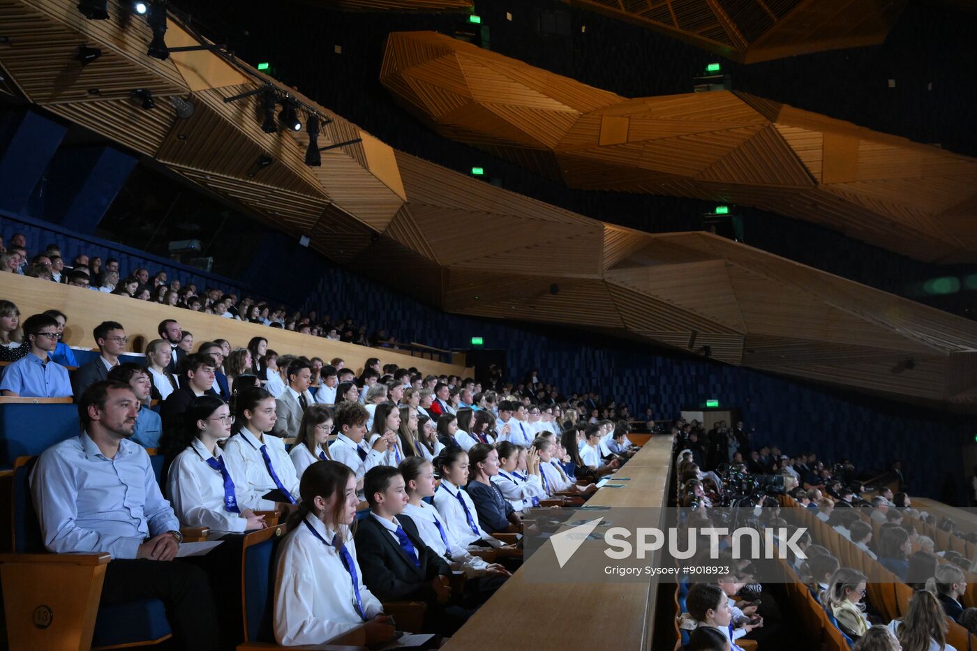 Russia Putin Sirius Concert Centre