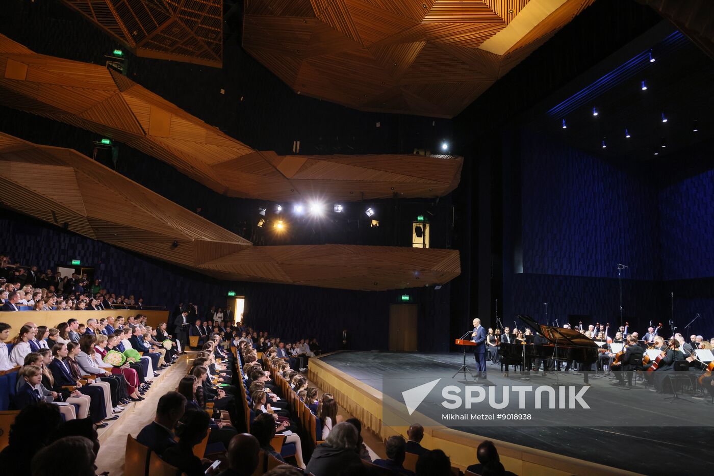 Russia Putin Sirius Concert Centre