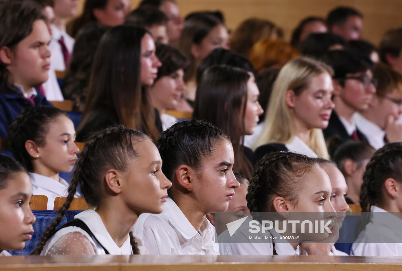 Russia Putin Sirius Concert Centre