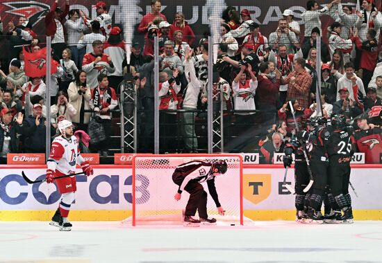 Russia Ice Hockey Kontinental League Avangard - Lokomotiv