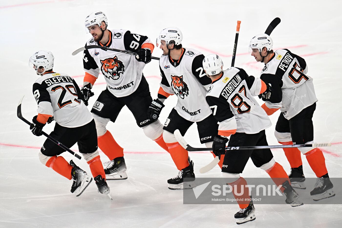 Russia Ice Hockey Kontinental League Ak Bars - Amur
