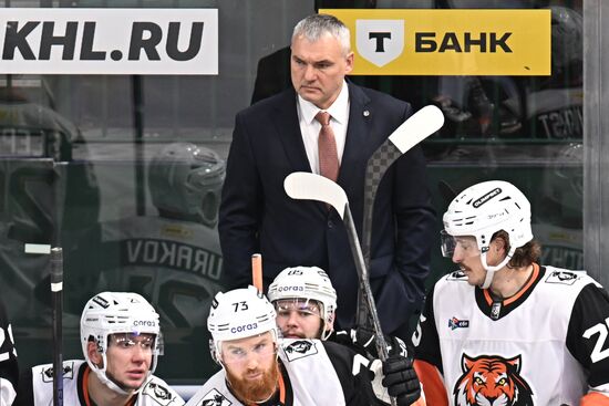 Russia Ice Hockey Kontinental League Ak Bars - Amur
