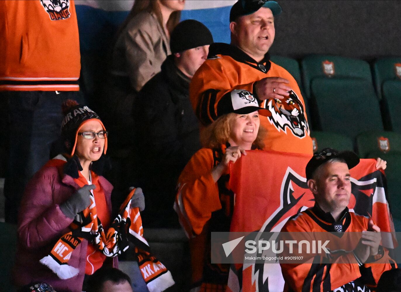 Russia Ice Hockey Kontinental League Ak Bars - Amur