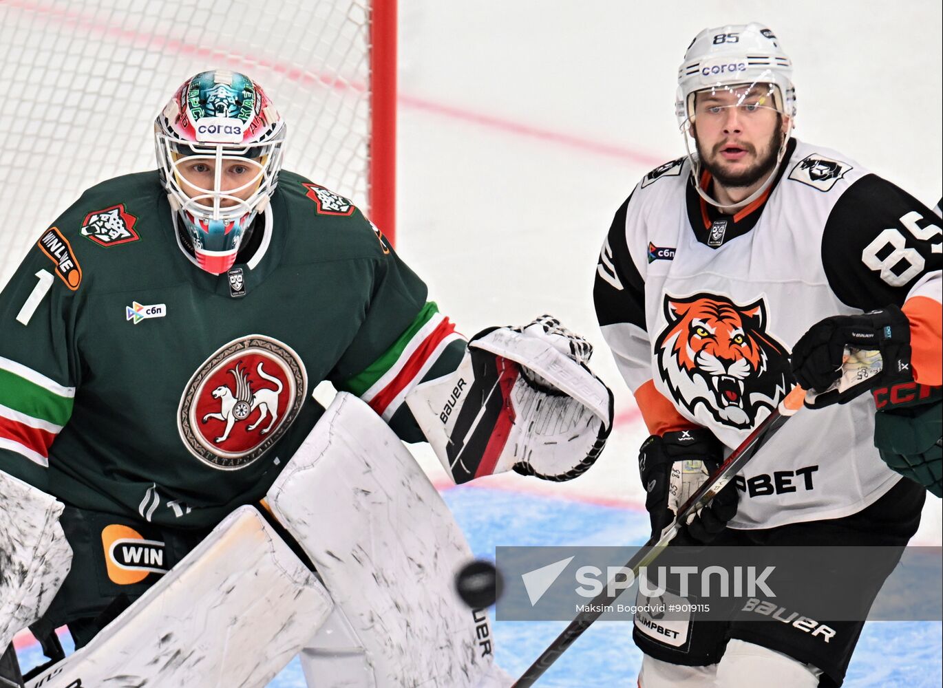 Russia Ice Hockey Kontinental League Ak Bars - Amur