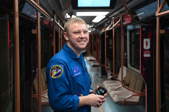 Russia Moscow Metro Themed Train
