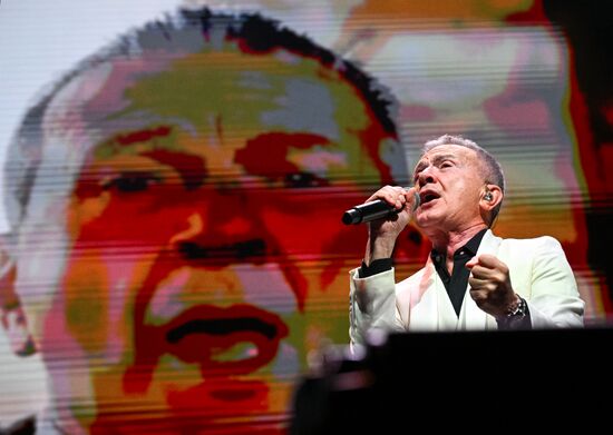 Russia Entertainment Pupo