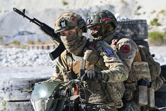 Russia Ukraine Military Operation Assault Units