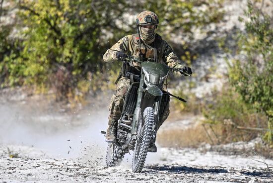 Russia Ukraine Military Operation Assault Units