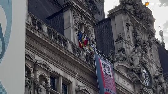 The flags of Ukraine have been returned to the Paris City Hall
