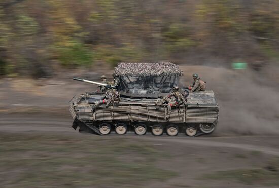 Russia Ukraine Military Operation Troops Training