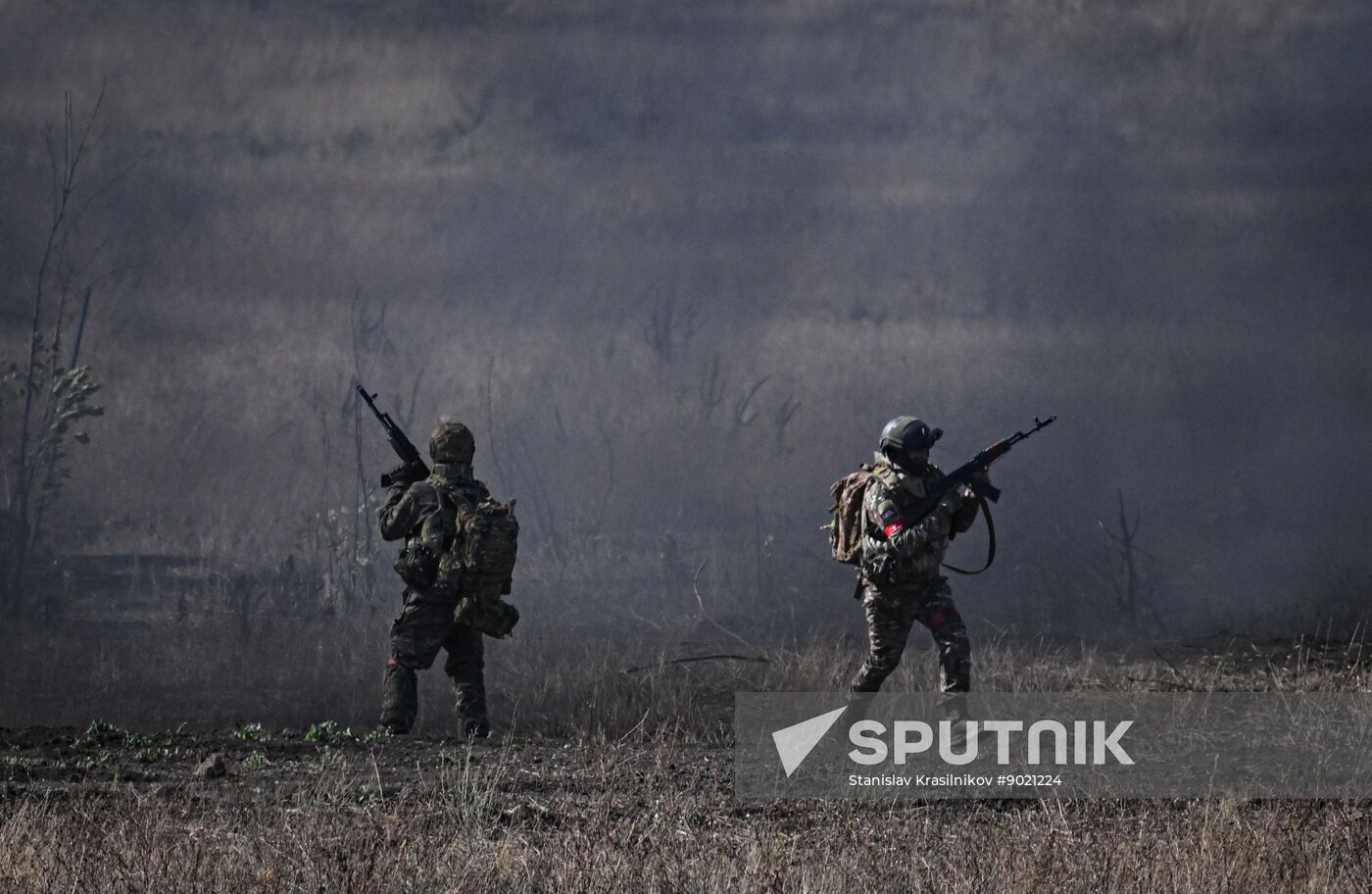 Russia Ukraine Military Operation Troops Training