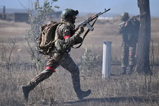 Russia Ukraine Military Operation Troops Training