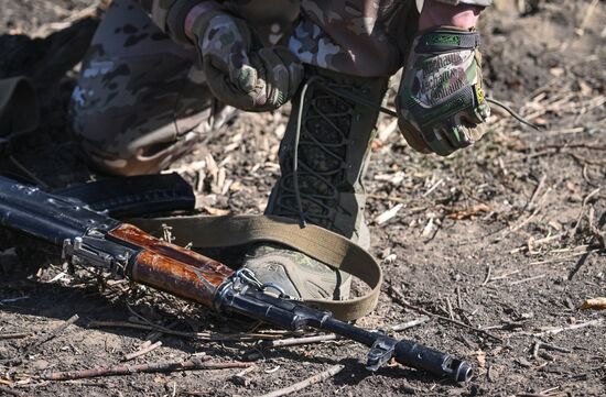 Russia Ukraine Military Operation Troops Training