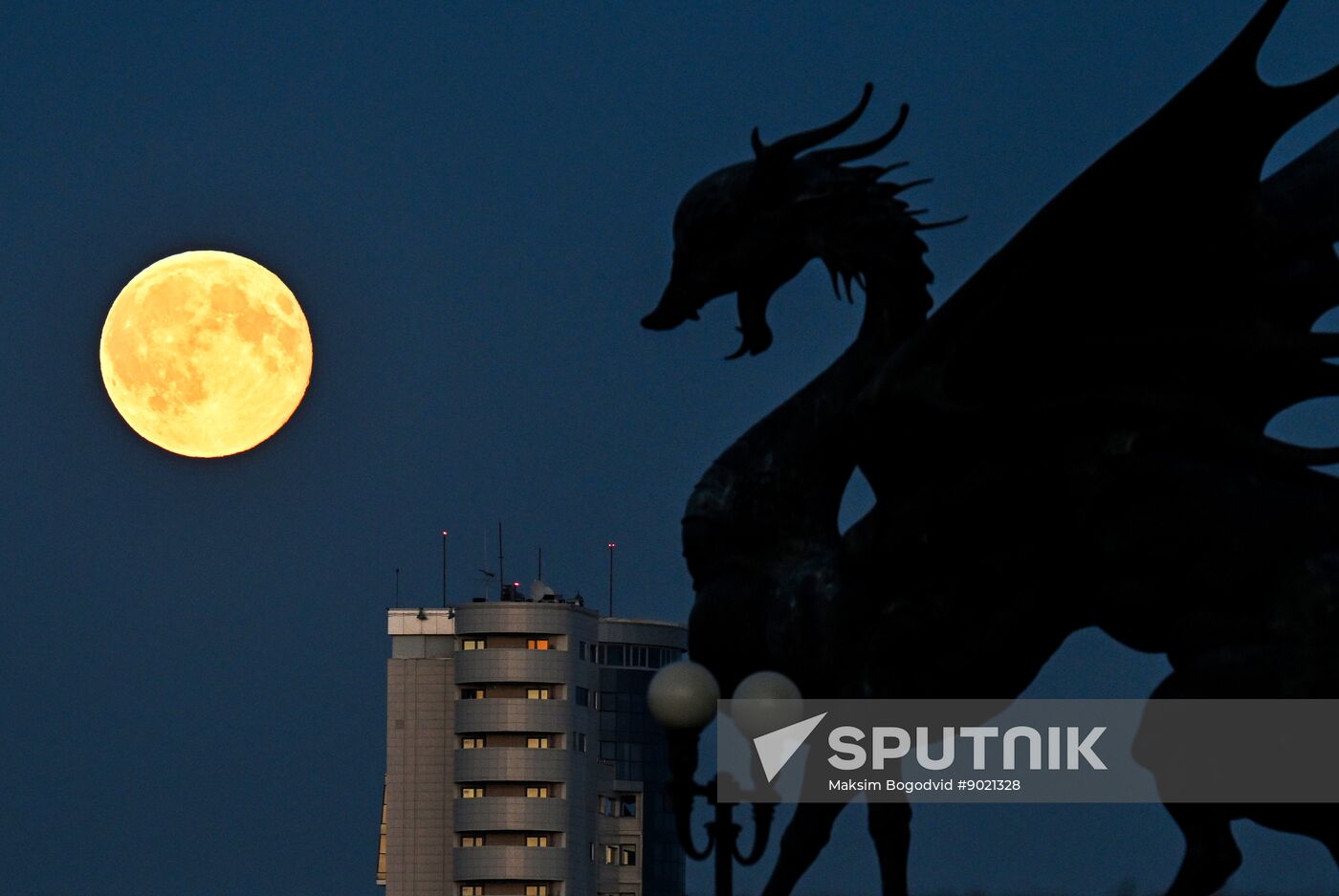 Russia Supermoon