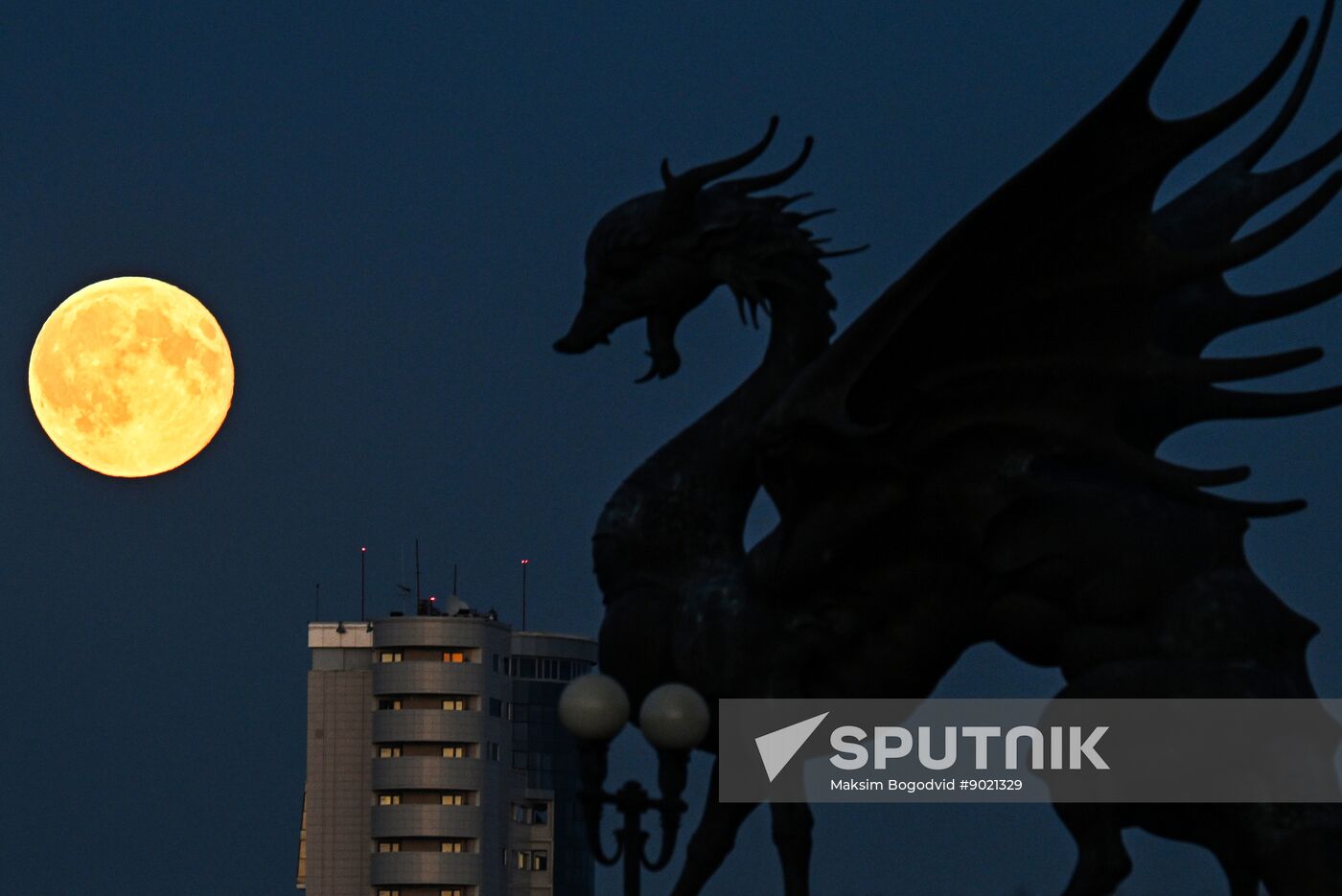 Russia Supermoon