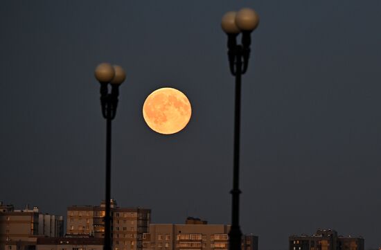 Russia Supermoon