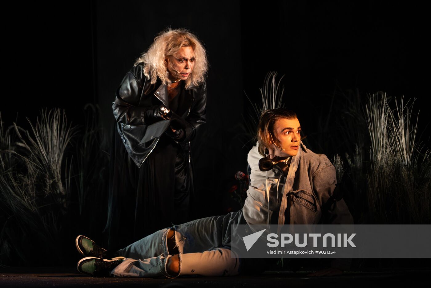 Russia Theatre Messenger