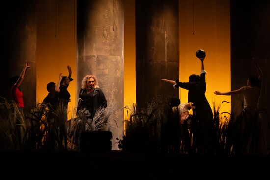 Russia Theatre Messenger