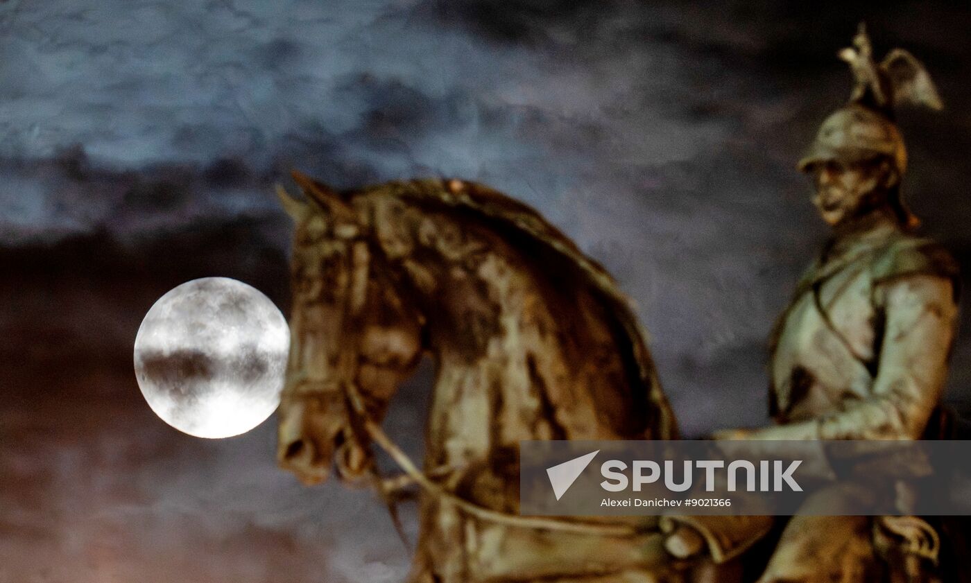 Russia Supermoon