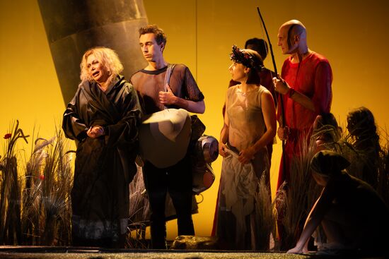 Russia Theatre Messenger