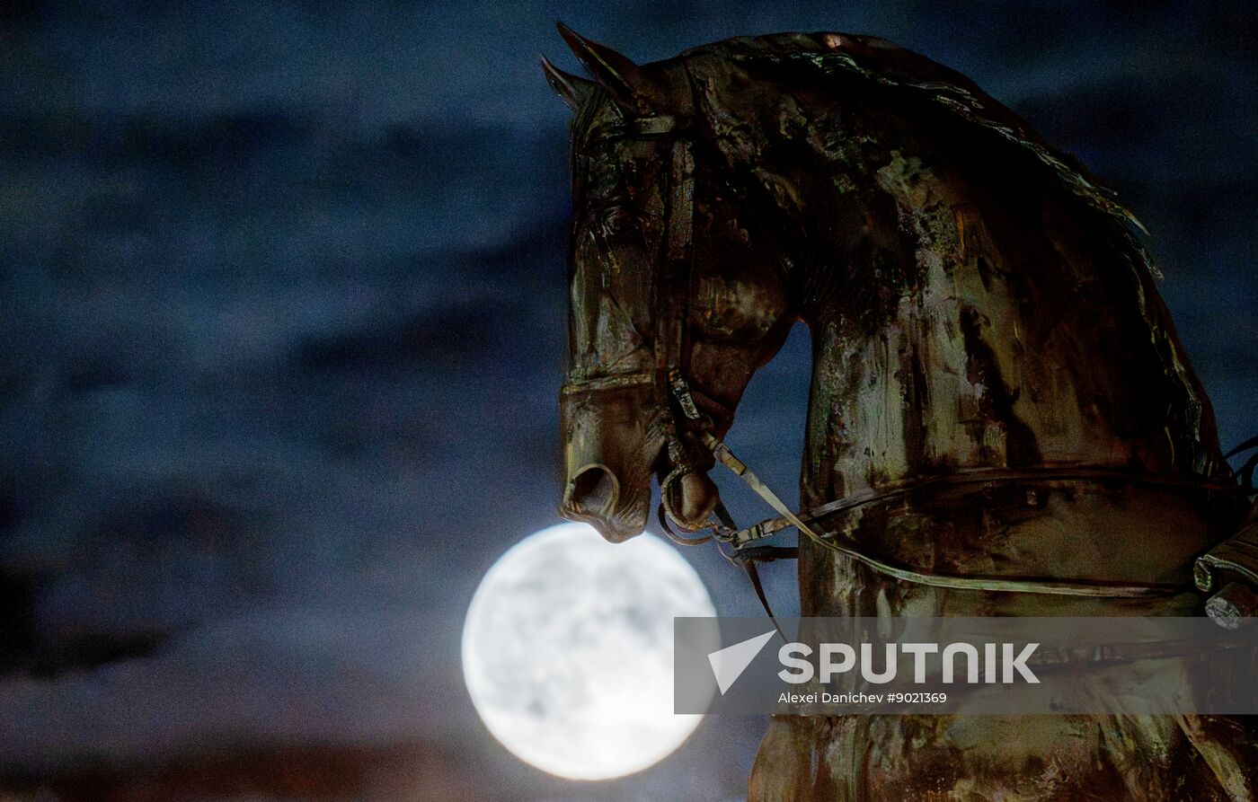 Russia Supermoon