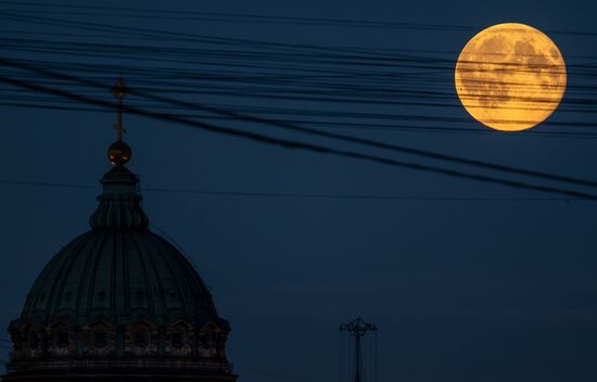 Russia Supermoon