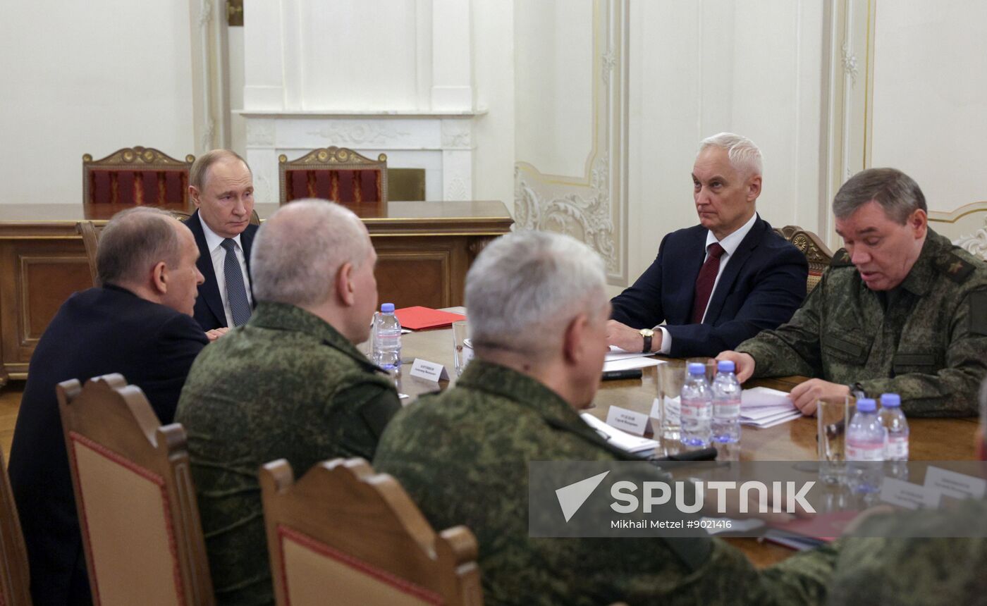 Russia Putin Northwestern Federal District