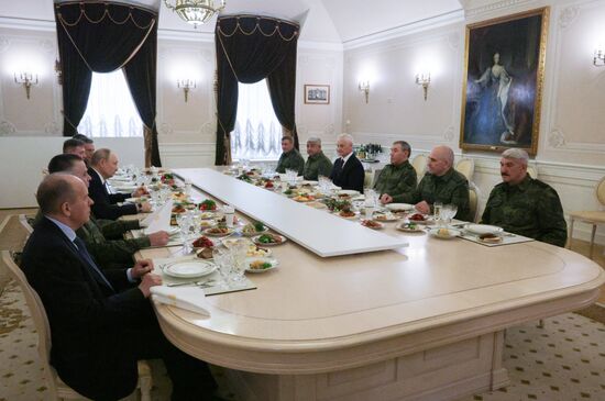 Russia Putin Northwestern Federal District