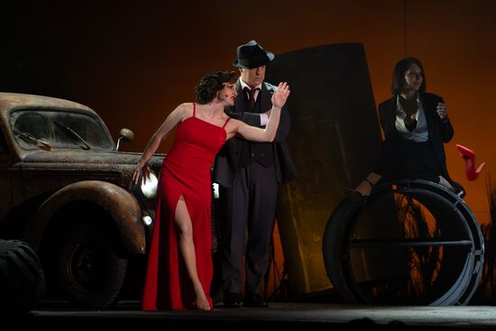 Russia Theatre Messenger
