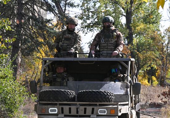 Russia Ukraine Military Operation Signal Unit