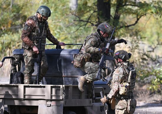 Russia Ukraine Military Operation Signal Unit