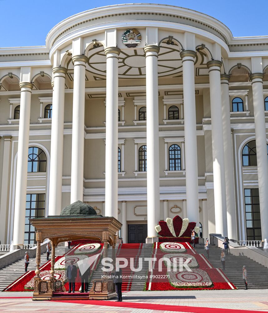 Tajikistan Russia
