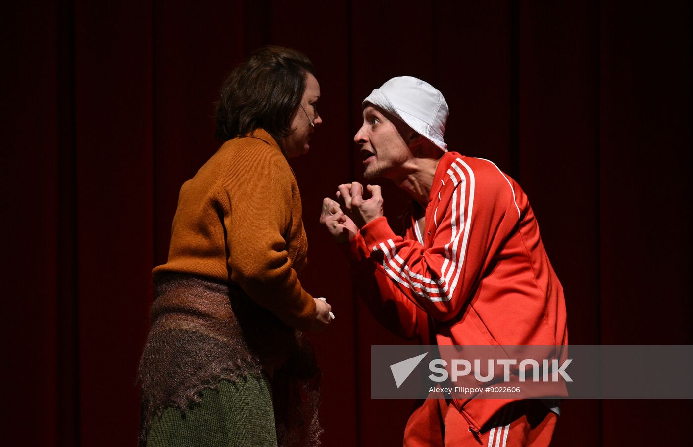 Russia Theatre Youth Will Forgive Everything