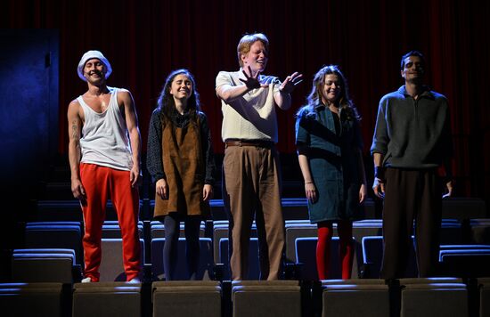 Russia Theatre Youth Will Forgive Everything