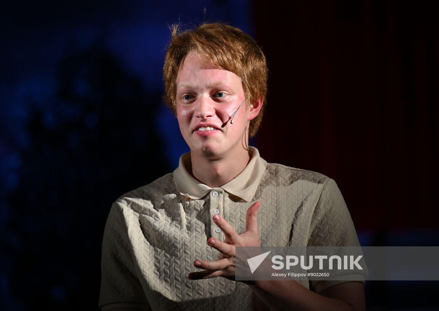 Russia Theatre Youth Will Forgive Everything